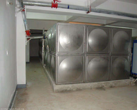 洛陽(yáng)不銹鋼生活水箱